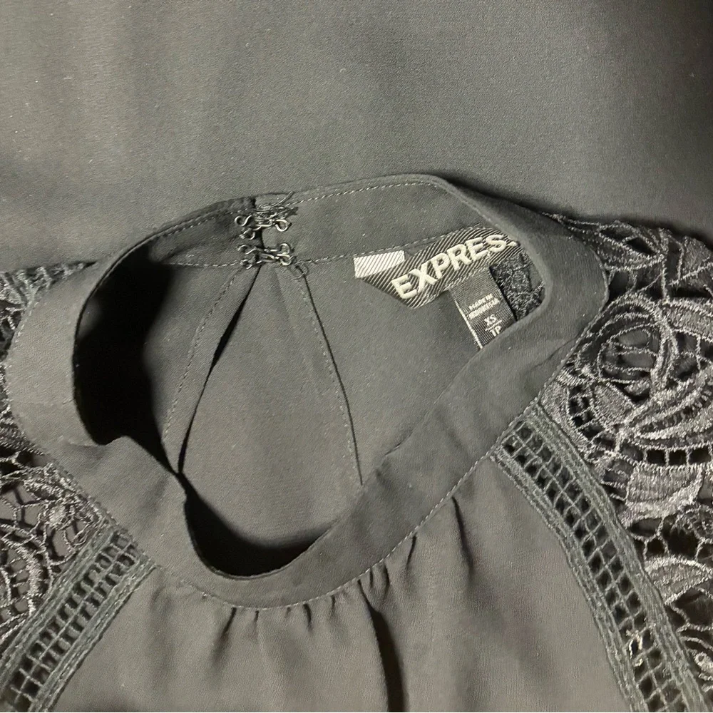 EXPRESS | Black Lace Accent Women's Blouse - Picture 3 of 7